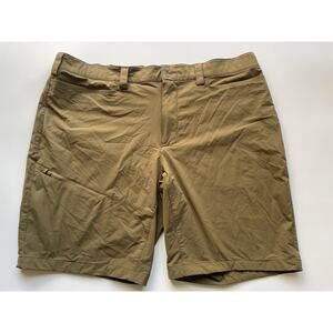 Men's Duluth AKHG Dark Green Roadless Shorts Size 42